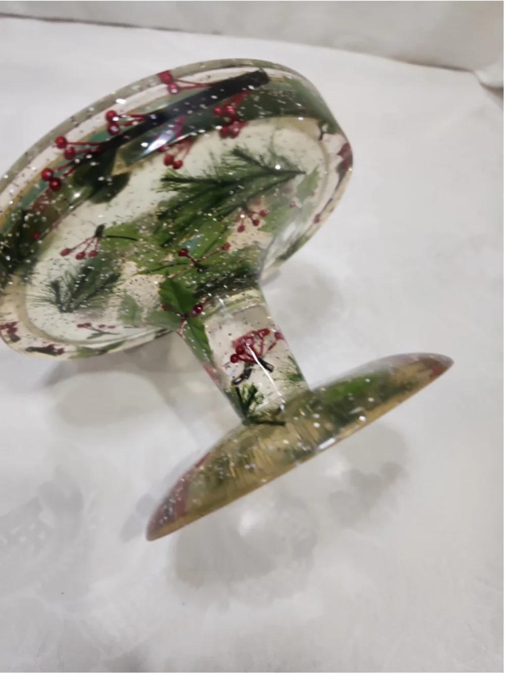 White Barn Acrylic Pillar Candle Holder ~ Holly Pine Glitter,EUC